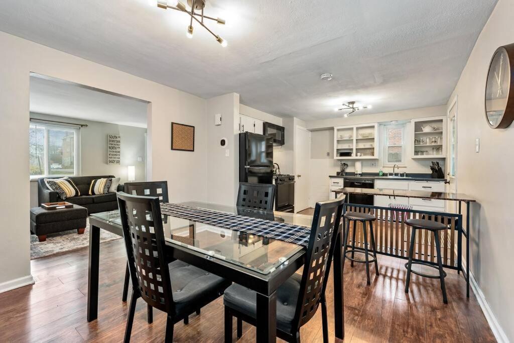 Open Floor Spacious Home, 15Min From Downtown, Private Garage, Kids Friendly Pittsburgh Dış mekan fotoğraf