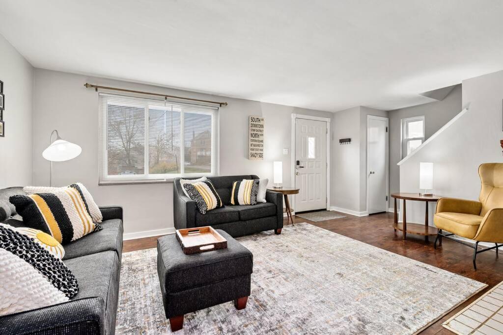 Open Floor Spacious Home, 15Min From Downtown, Private Garage, Kids Friendly Pittsburgh Dış mekan fotoğraf